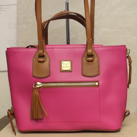 Nylon Front Zip Tote – Dooney & Bourke Dooney Bourke Side Zip Tote Shoulder Bag
